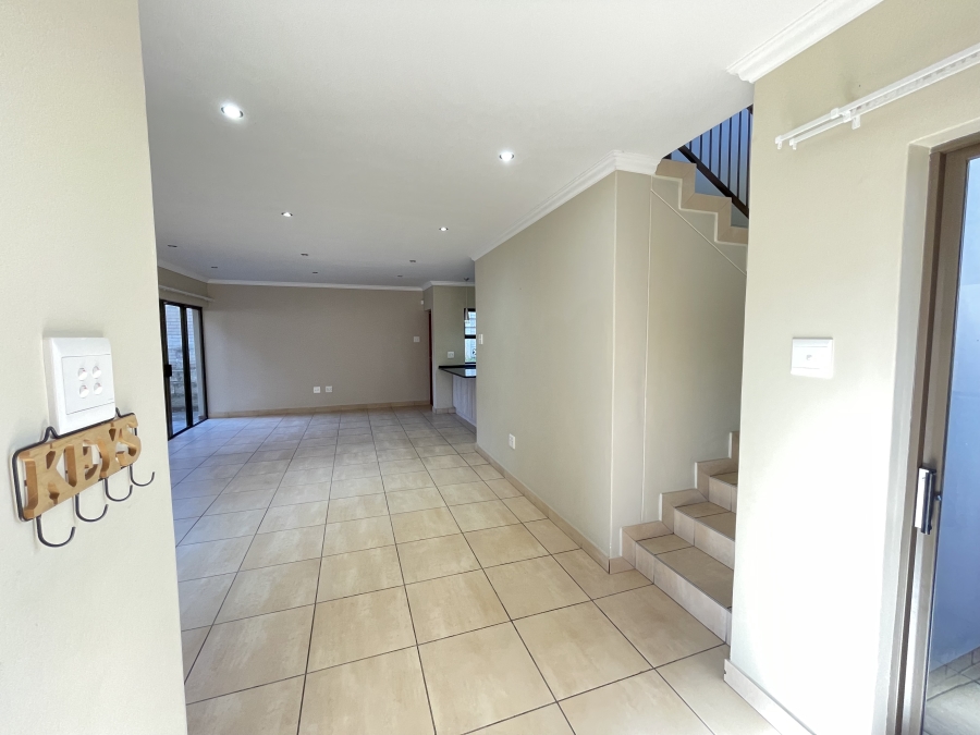 To Let 3 Bedroom Property for Rent in Berea Eastern Cape